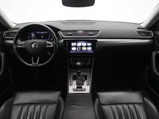 SKODA SUPERB Style Corporate Plus