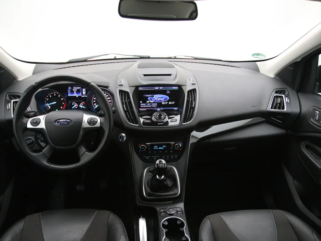 FORD KUGA Titanium Styling Pack