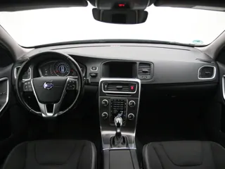 VOLVO V60 Business
