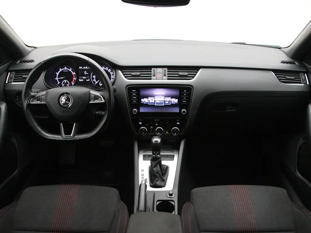 SKODA OCTAVIA Sport Business