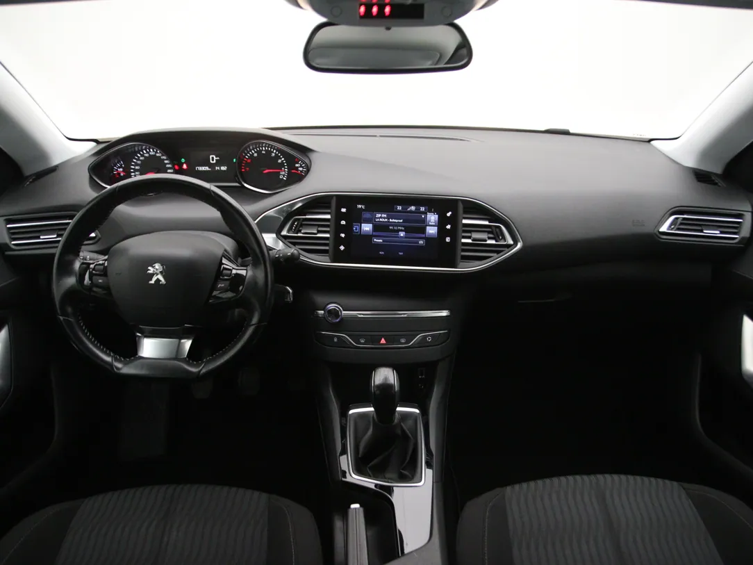 PEUGEOT 308 Active