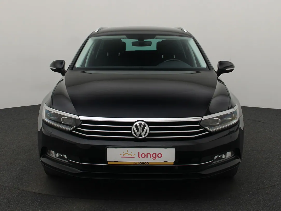 VOLKSWAGEN PASSAT B8 Comfortline Business