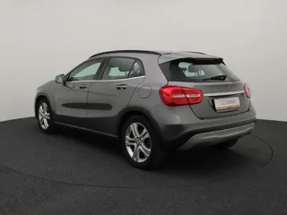 MERCEDES BENZ GLA250 Ambition