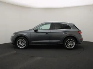 AUDI Q5 S-Line