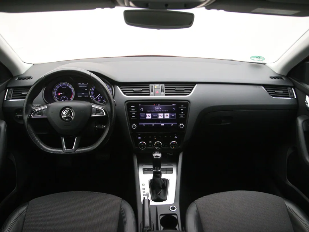 SKODA OCTAVIA Ambition Business