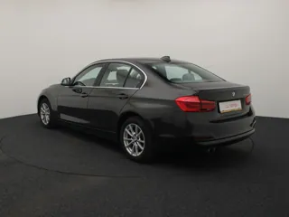 BMW 320 Advantage
