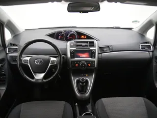 TOYOTA VERSO Business