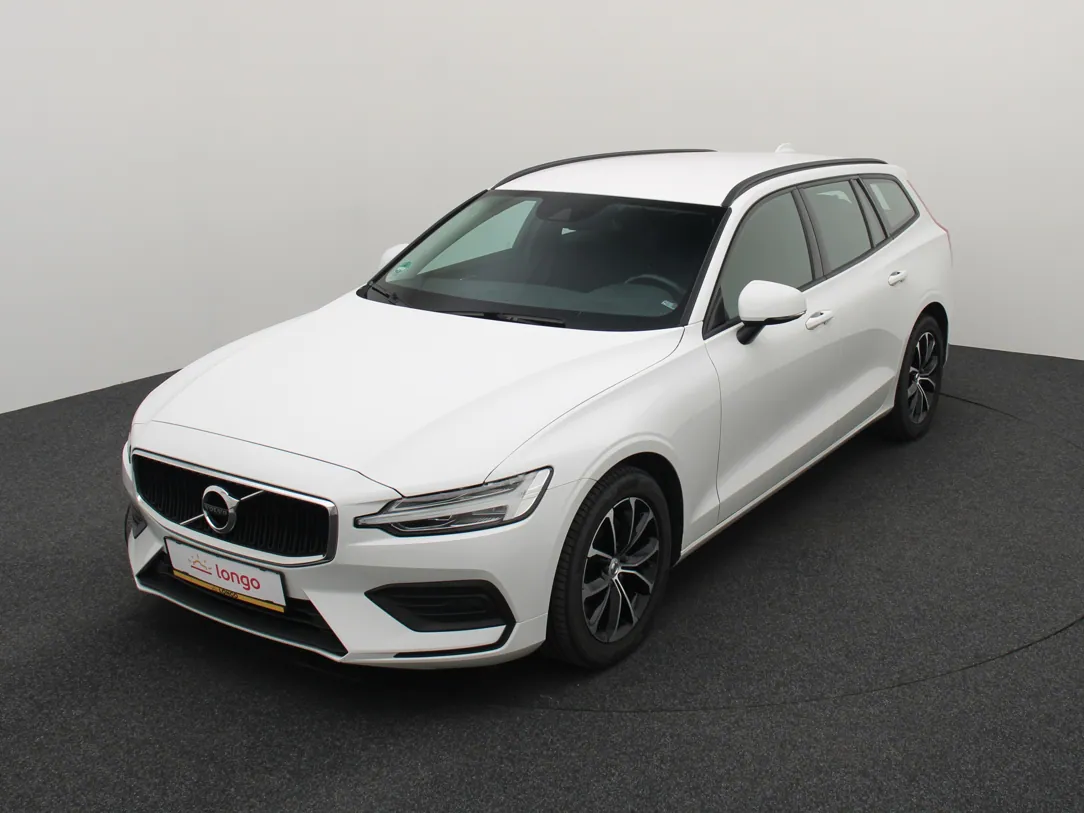 VOLVO V60 MHEV Momentum Advantage