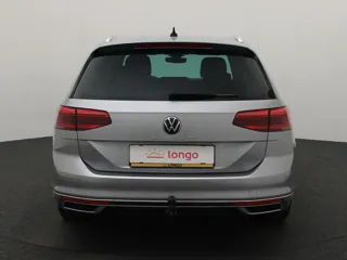 VOLKSWAGEN PASSAT B8 Elegance