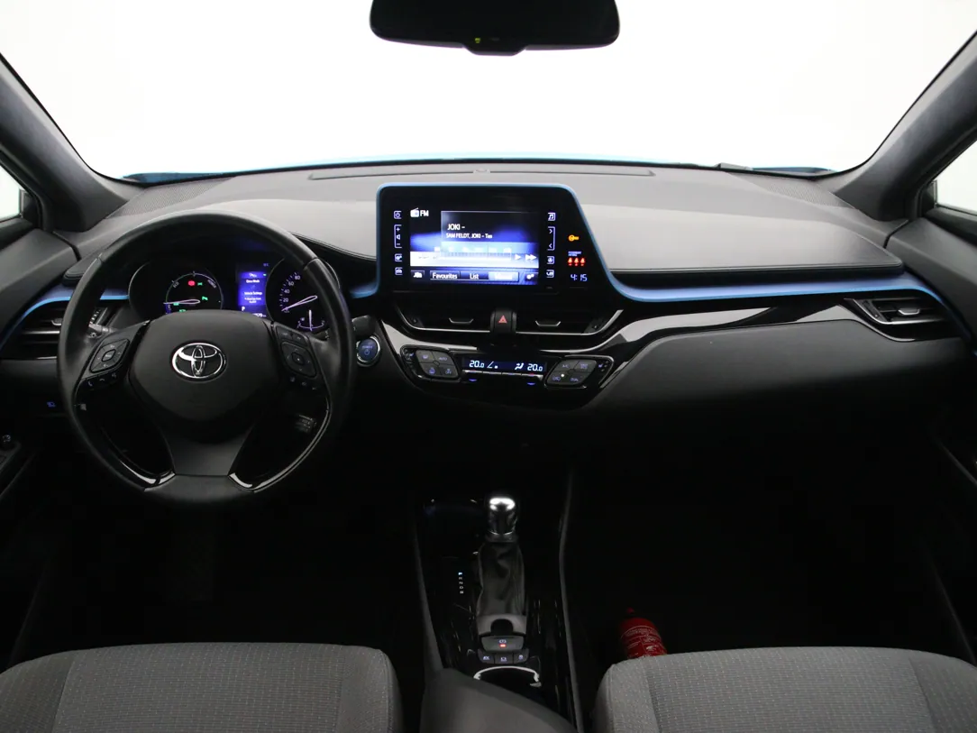 TOYOTA C-HR i-Hybrid