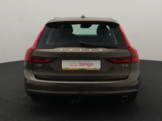 VOLVO V90 Momentum