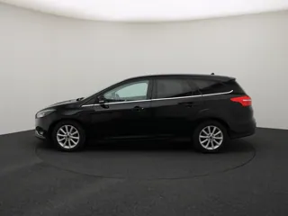 FORD FOCUS Titanium