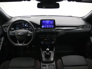 FORD FOCUS ST Line Business