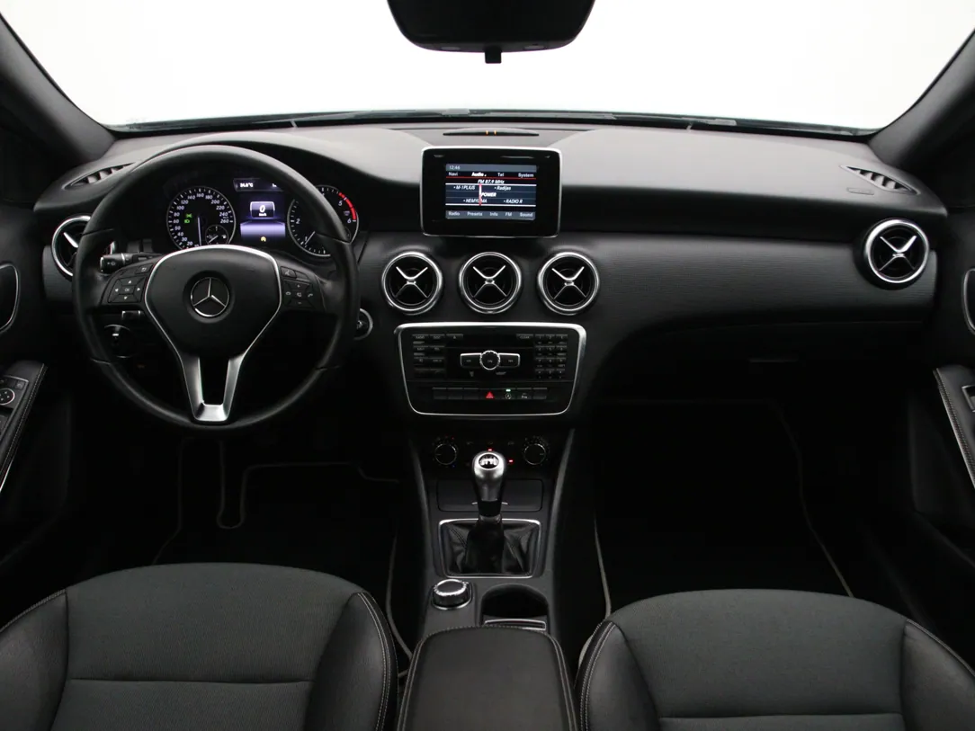 MERCEDES BENZ A180 Style
