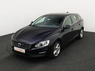 VOLVO V60 Momentum