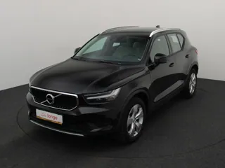 VOLVO XC40 Momentum
