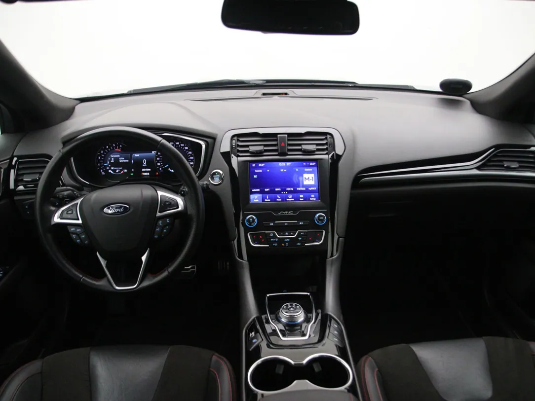 FORD MONDEO ST-Line