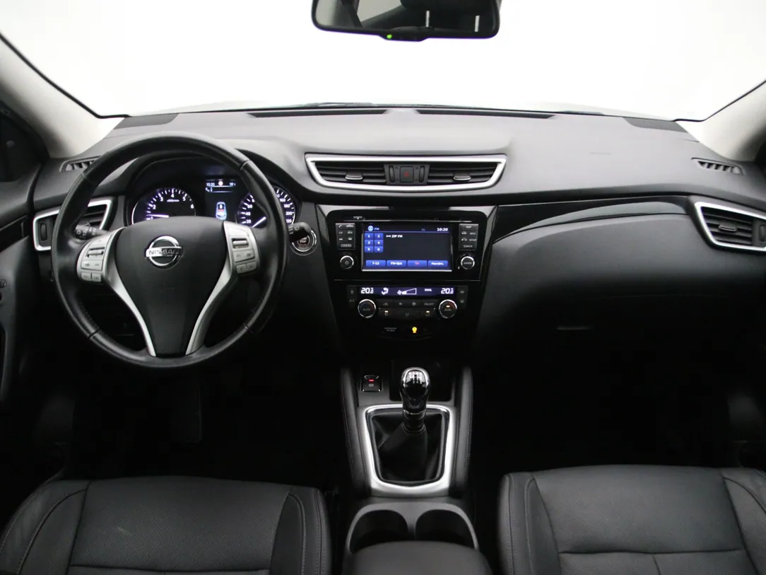 NISSAN QASHQAI Tekna