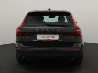 VOLVO XC60 Momentum