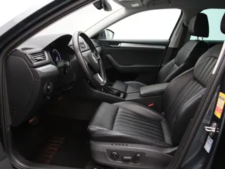 SKODA SUPERB Style