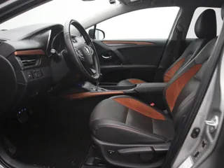 TOYOTA AVENSIS Business Edition