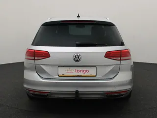 VOLKSWAGEN PASSAT B8 Highline