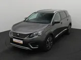 PEUGEOT 5008 Allure