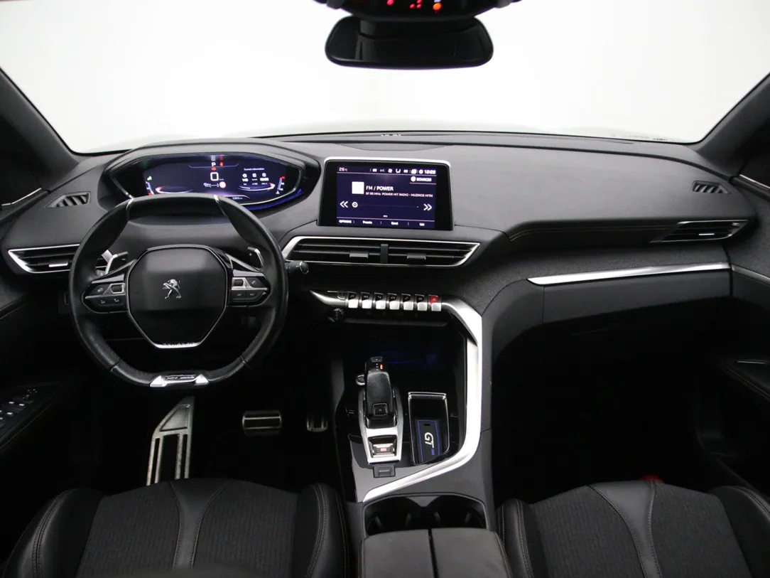 PEUGEOT 5008 GT-Line