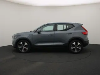VOLVO XC40 Core