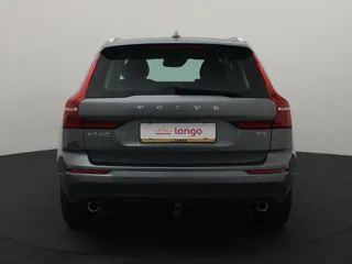 VOLVO XC60 Momentum