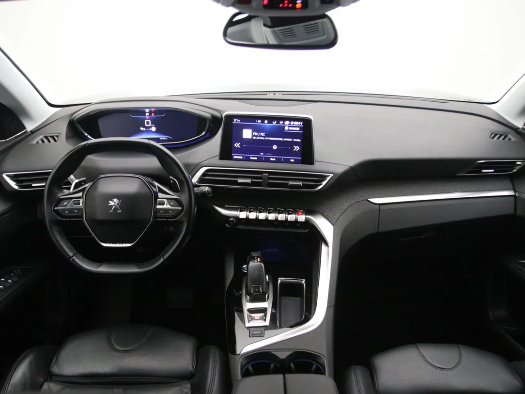 PEUGEOT 5008 Premium