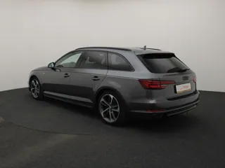 AUDI A4 Sport S Line Black Edition