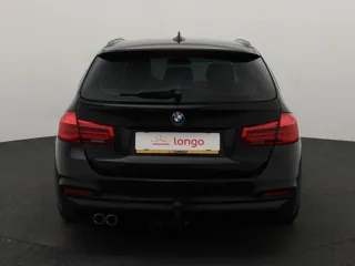 BMW 320 Advantage