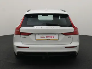 VOLVO V60 MHEV Momentum Advantage