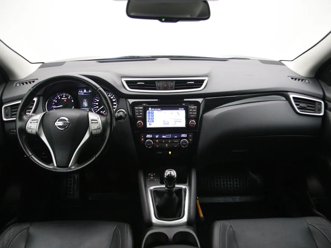 NISSAN QASHQAI Tekna