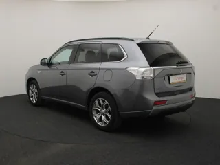 MITSUBISHI OUTLANDER Executive Edition