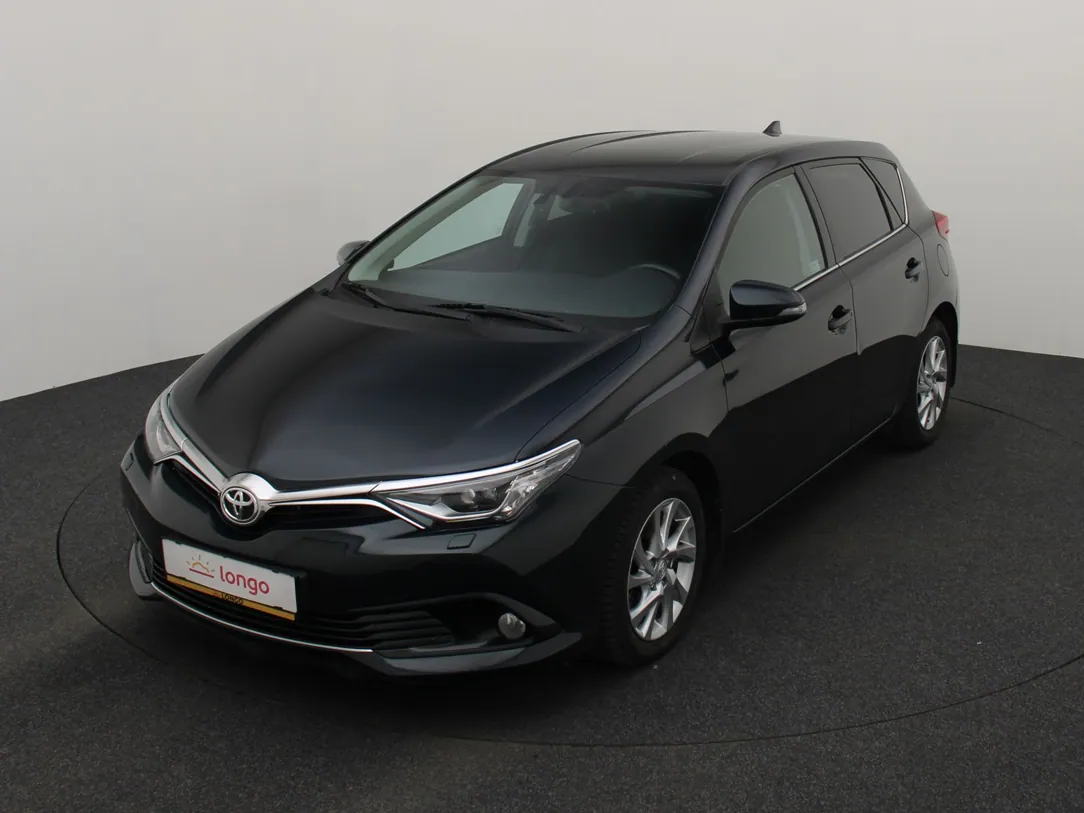 TOYOTA AURIS Active
