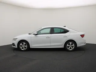 SKODA OCTAVIA Ambition