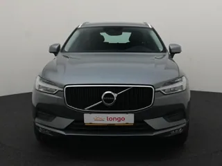 VOLVO XC60 Momentum