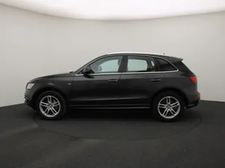 AUDI Q5 S-Line
