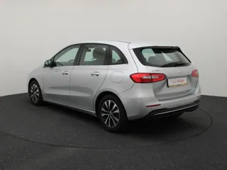 MERCEDES BENZ B180 Business Solution