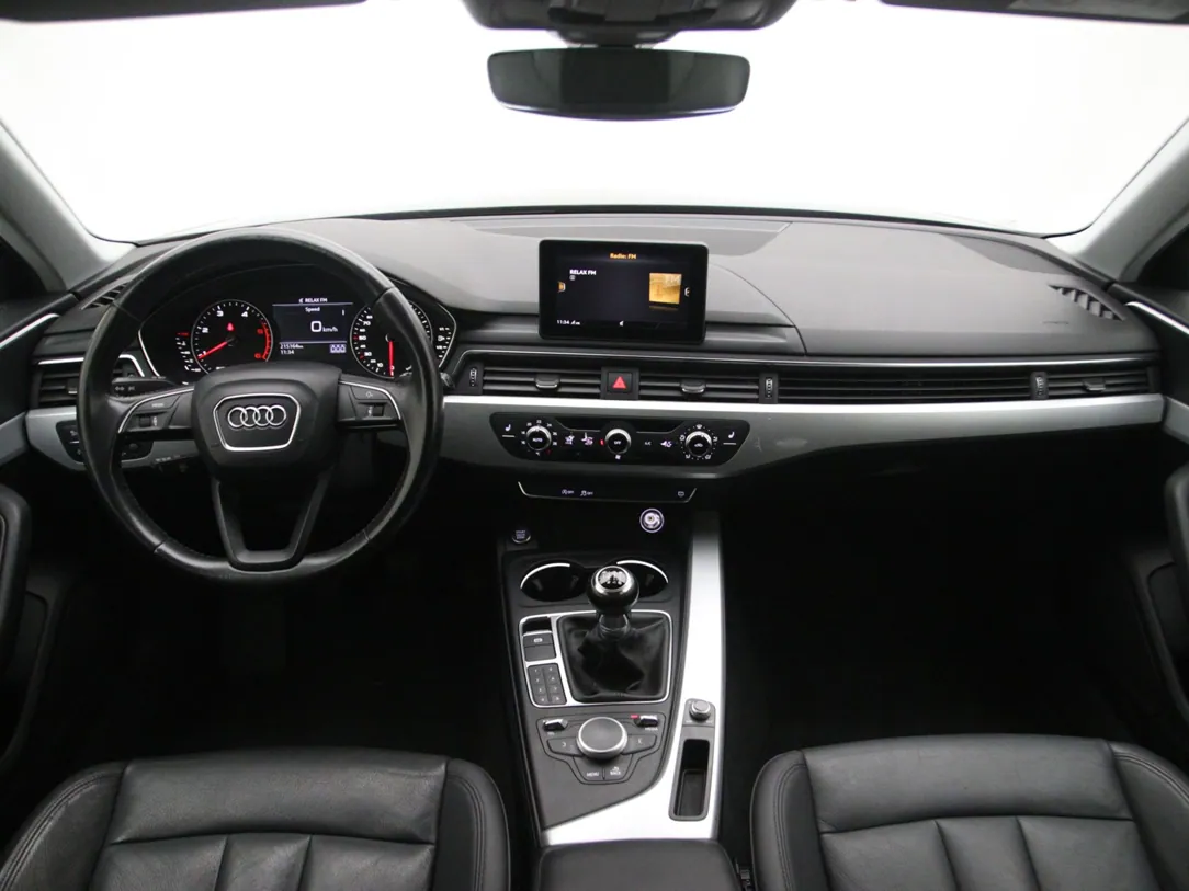 AUDI A4 Business