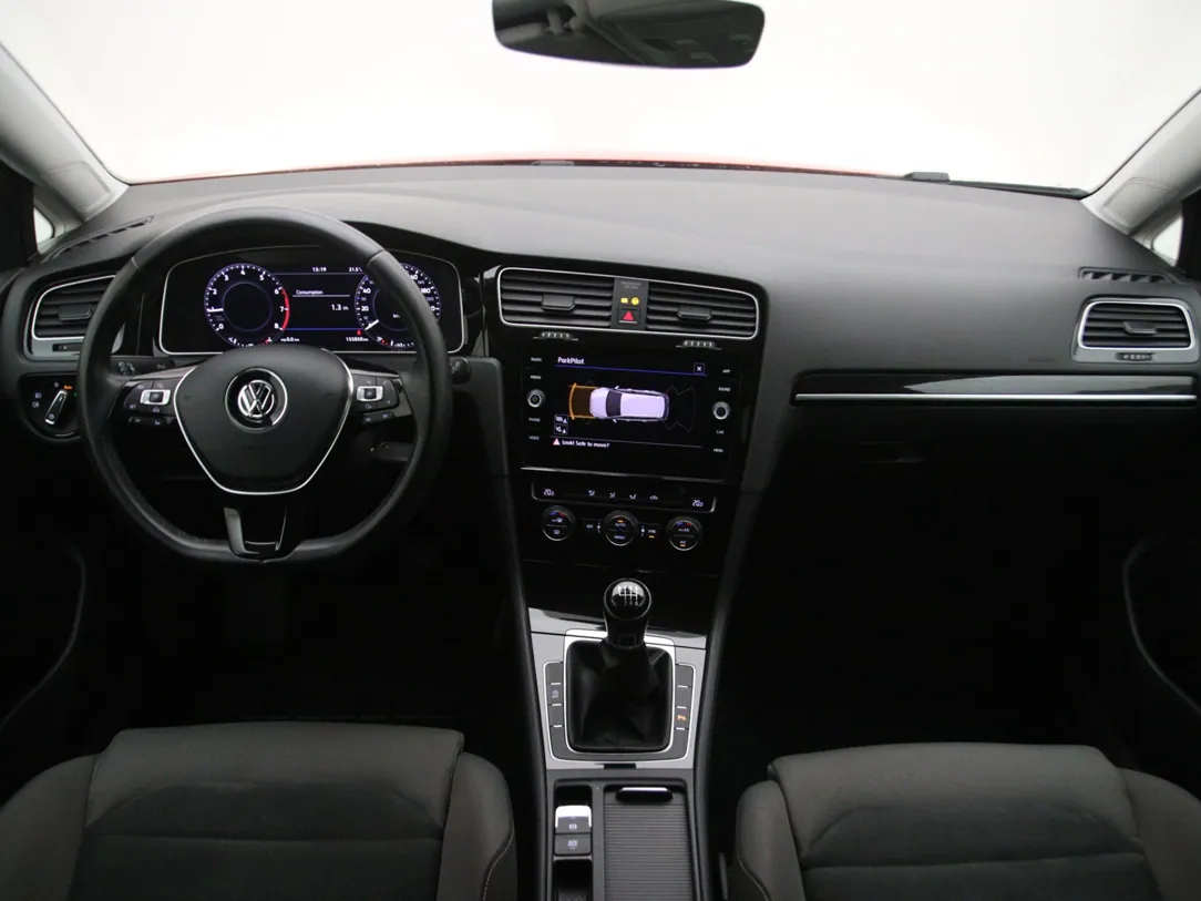 VOLKSWAGEN GOLF 7 Highline