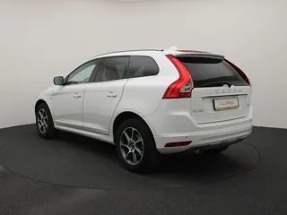 VOLVO XC60 Kinetic