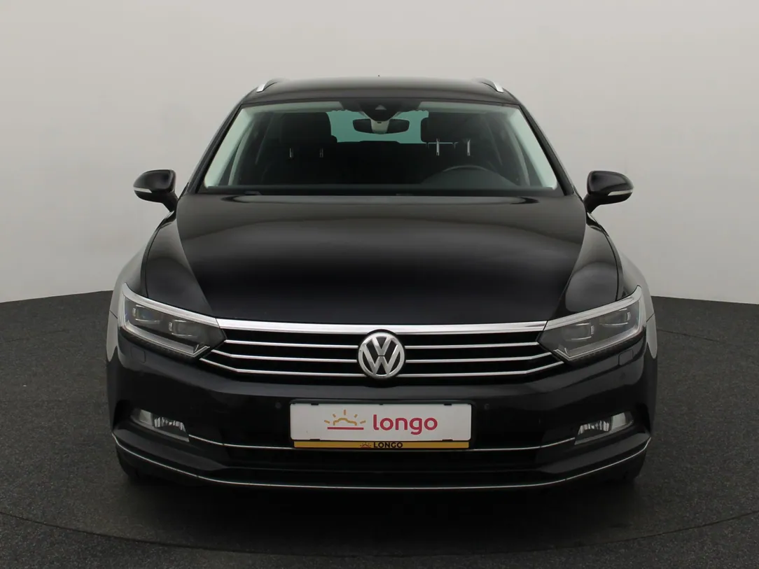 VOLKSWAGEN PASSAT B8 Highline