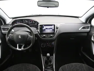 PEUGEOT 2008 Lion