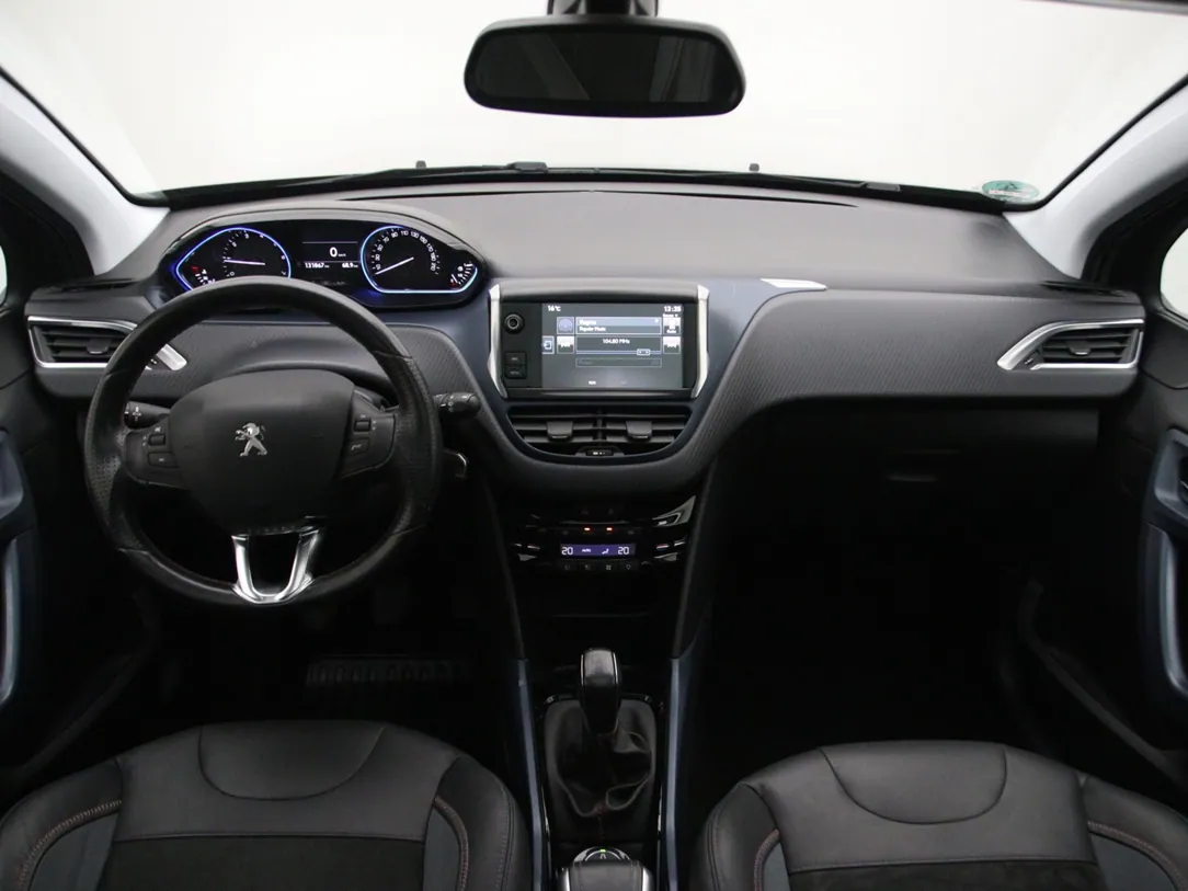 PEUGEOT 2008 Crossway