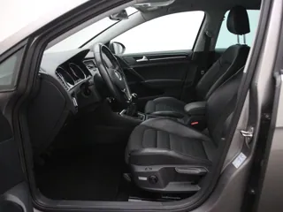 VOLKSWAGEN GOLF 7 Highline
