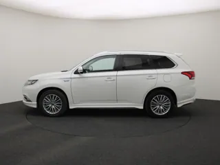 MITSUBISHI OUTLANDER Intense S