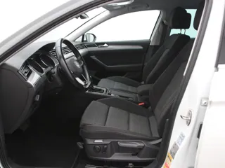 VOLKSWAGEN PASSAT B8 Style Business